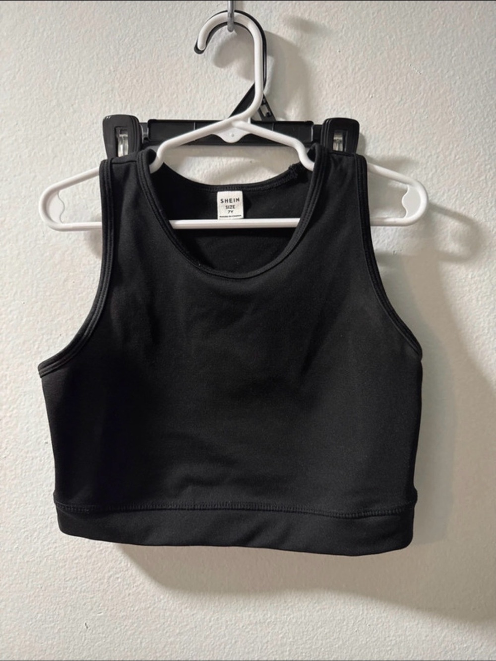 SHEIN Black Racerback Cropped Tank Top